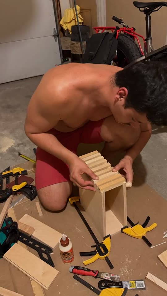 Primeira marcenaria no estilo japonês, sem parafusos